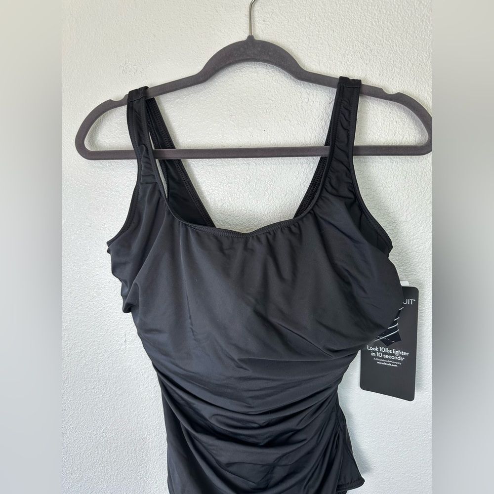 NWT** Miraclesuit DD-Cup Sideswipe One Piece Black Size 14DD - Picture 5 of 9